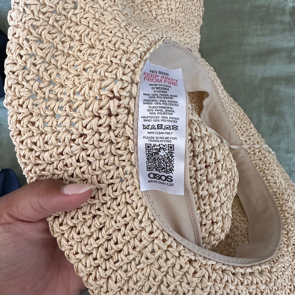 ASOS sun hat - Picture 3 of 3